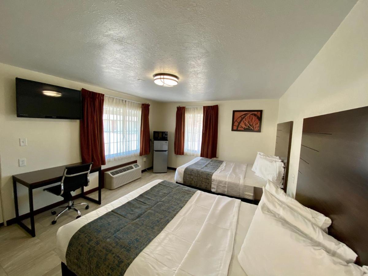 Roswell Inn Екстериор снимка